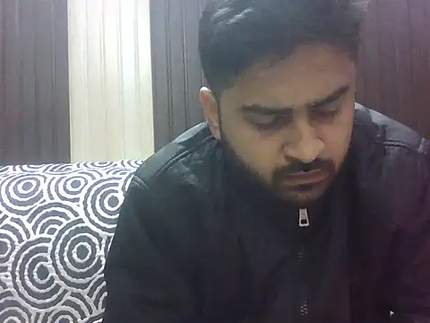 Snapshot of indihotguy chatting on February 1, 1:09 pm indihotguy online show from February 1, 1:09 pm