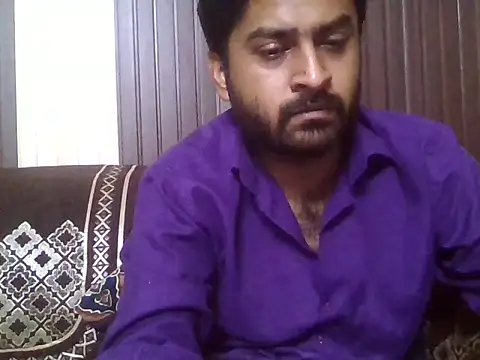 Snapshot of indihotguy chatting on April 19, 12:15 pm indihotguy online show from April 19, 12:15 pm
