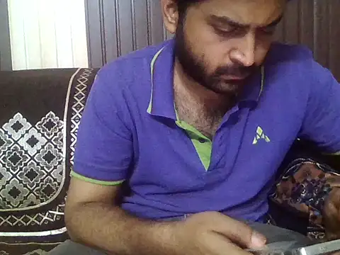 Snapshot of indihotguy chatting on April 19, 6:54 pm indihotguy online show from April 19, 6:54 pm