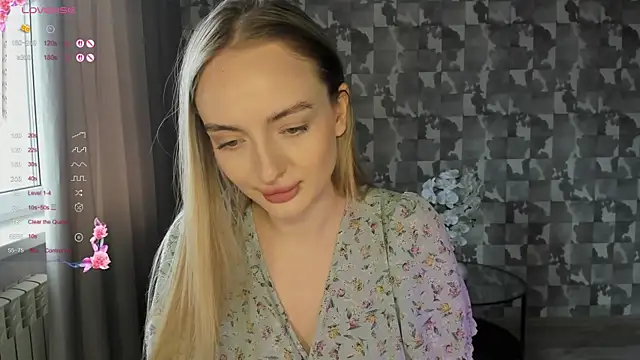 A delina online show from April 14, 8:31 am