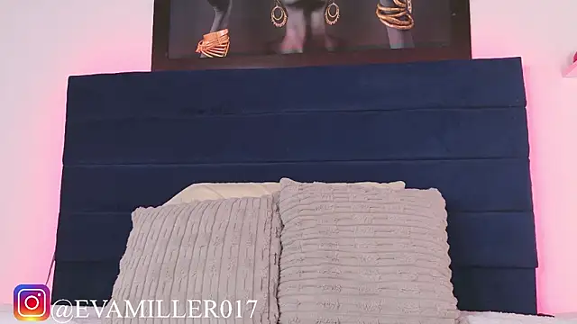 eva miller7 online show from April 4, 2:58 pm