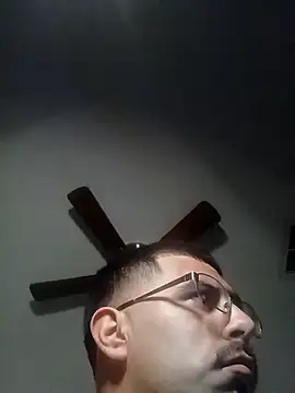 k1oudE online show from January 9, 10:18 am