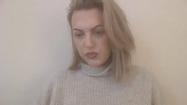 Snapshot of Gigi-Honey chatting on February 16, 2:02 pm Gigi-Honey online show from February 16, 2:02 pm