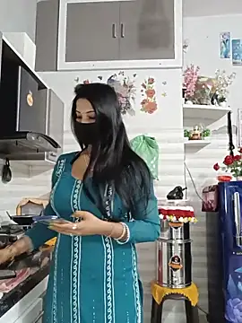 Best-Couple online show from June 22, 1:40 am