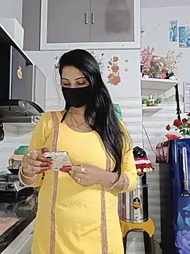 Best-Couple online show from July 9, 2:04 am
