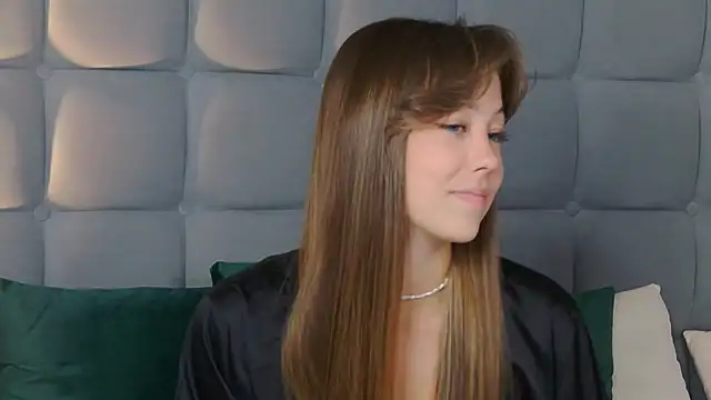 TheEmma online show from March 14, 12:32 pm