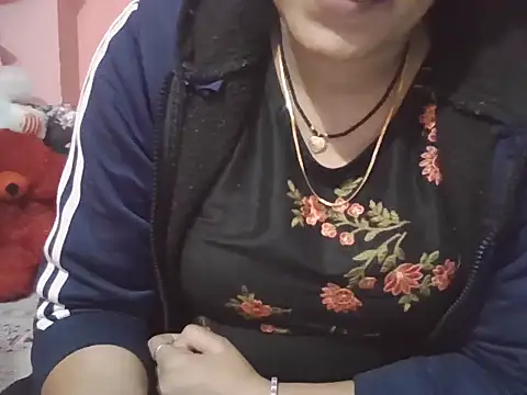 Hot-shanvi online show from January 6, 1:15 pm