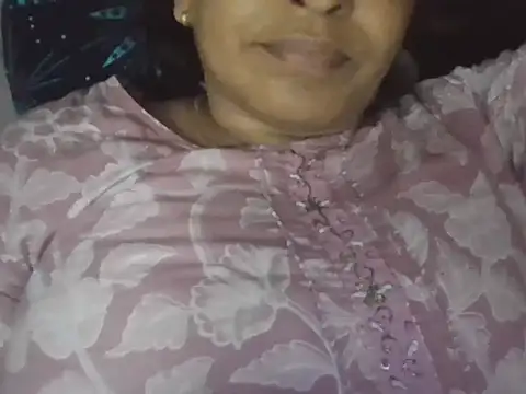 Hot-shanvi online show from July 18, 1:04 pm