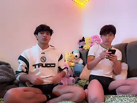 Calacran online show from December 31, 5:11 am