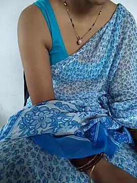 lovelygirl4567 online show from July 9, 5:44 am