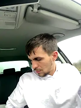 Snapshot of Demonpull69 chatting on December 21, 11:39 am Demonpull69 online show from December 21, 11:39 am