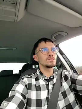 Snapshot of Demonpull69 chatting on February 1, 7:51 am Demonpull69 online show from February 1, 7:51 am