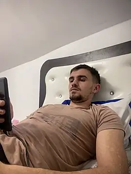 Snapshot of Demonpull69 chatting on February 4, 4:24 pm Demonpull69 online show from February 4, 4:24 pm