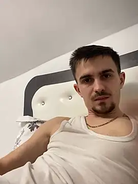 Snapshot of Demonpull69 chatting on February 10, 4:11 pm Demonpull69 online show from February 10, 4:11 pm