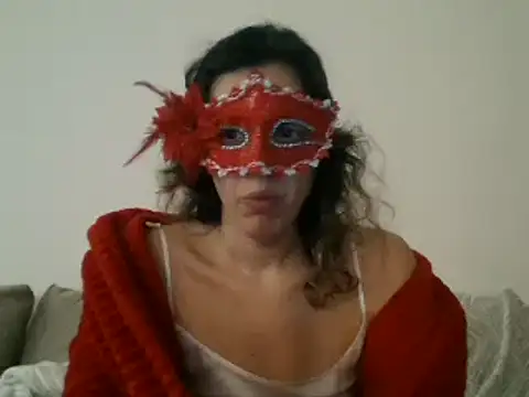 couple-tuga online show from January 4, 11:38 pm