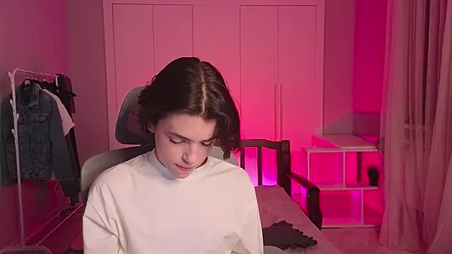 b0y fantasy online show from February 23, 6:56 pm