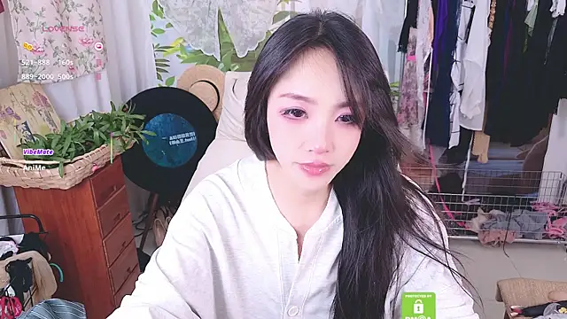 Snapshot of xiaotiantian-76 chatting on June 9, 2:39 pm xiaotiantian-76 online show from June 9, 2:39 pm