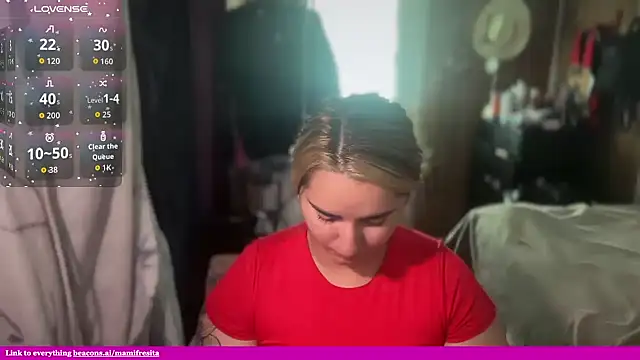 mamifresita online show from July 9, 3:27 pm