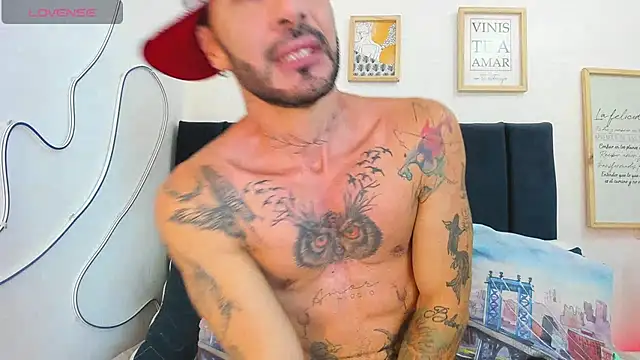 Lancelot Benwick online show from October 15, 9:15 pm