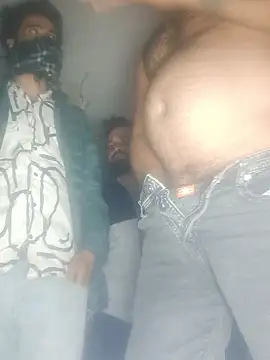 Snapshot of MAGNETICDADDY8 chatting on January 10, 12:07 pm MAGNETICDADDY8 online show from January 10, 12:07 pm