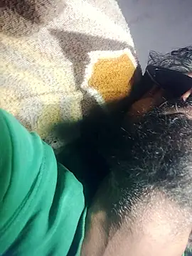 Snapshot of MAGNETICDADDY8 chatting on January 13, 10:37 pm MAGNETICDADDY8 online show from January 13, 10:37 pm