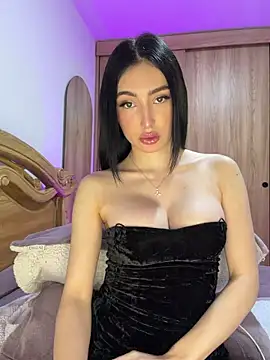 Maddy Jones online show from March 29, 9:48 pm