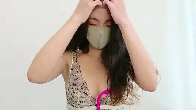 Mary-JP online show from April 22, 3:31 am