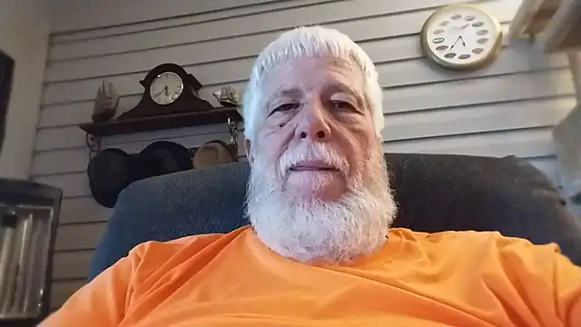 Futura intx online show from June 4, 10:38 pm