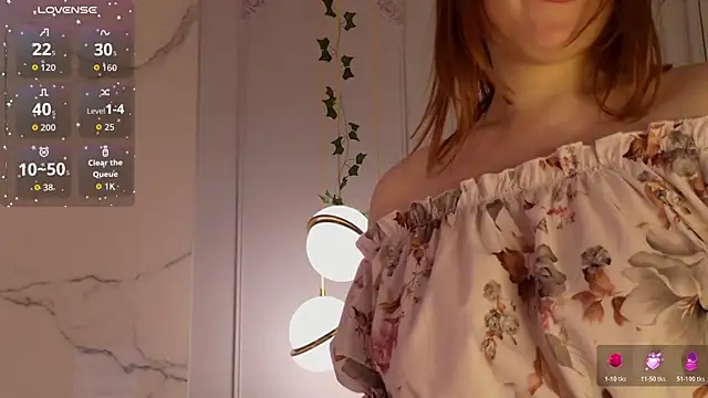 EllieGarson online show from April 2, 5:10 pm