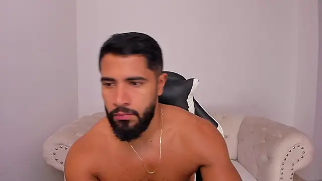 Santiago huntt online show from January 9, 12:41 pm