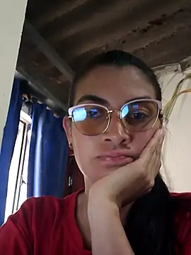 blue and whithe online show from March 30, 8:10 pm