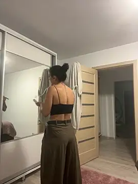 NNNoire online show from September 27, 9:58 am