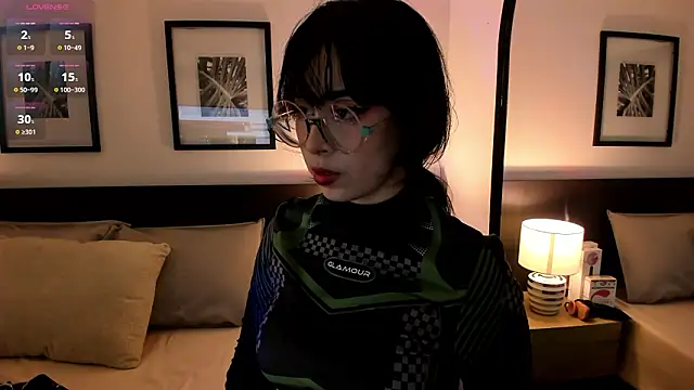 vi anaya online show from March 11, 11:49 am