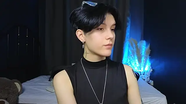 Hyeon Jin online show from March 12, 4:56 pm