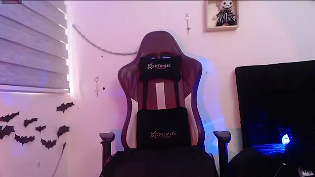 mistress  lilith online show from February 16, 9:11 pm