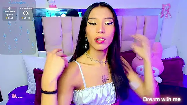 Snapshot of Silver_Rosex chatting on February 5, 12:48 am Silver Rosex online show from February 5, 12:48 am