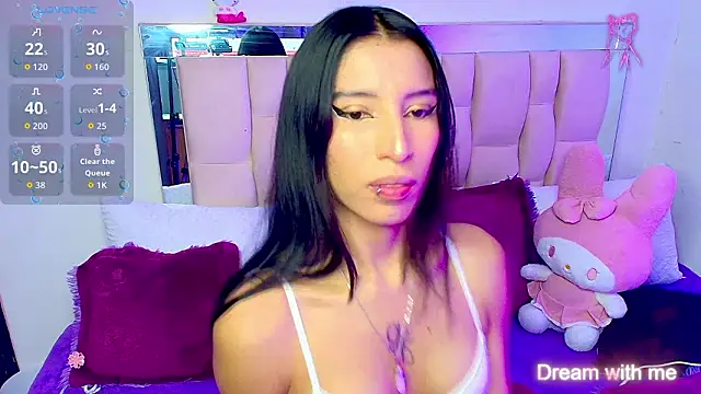 Snapshot of Silver_Rosex chatting on February 24, 1:25 am Silver Rosex online show from February 24, 1:25 am