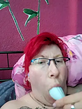 KleeneHeidi411 online show from March 18, 2:15 pm