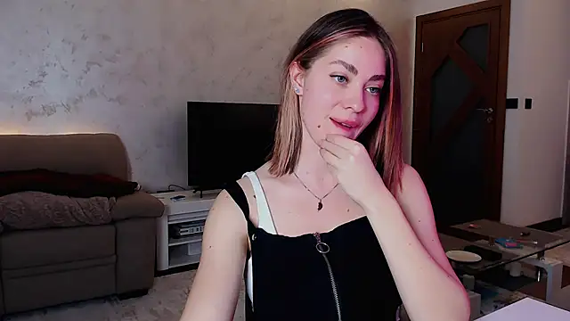 Eroticgiftxxx online show from February 6, 6:46 pm