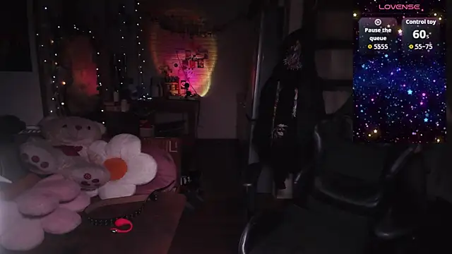 Ink  pleasure online show from April 10, 11:42 pm