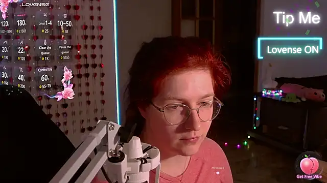 LesyaOxi online show from February 8, 6:43 am