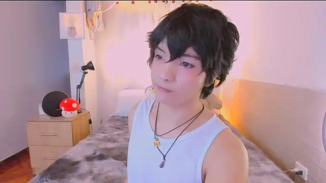 AllanYong18 online show from March 23, 11:25 am