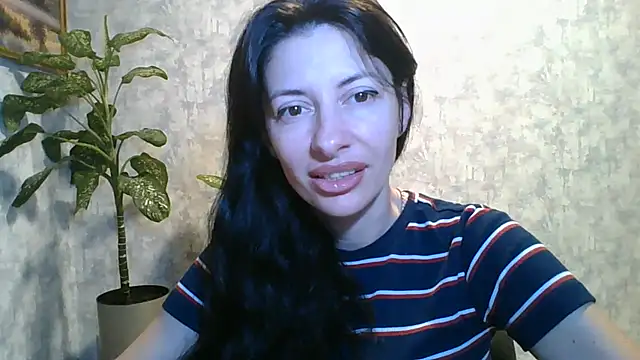 Snapshot of LissaBlossom chatting on June 8, 3:07 am LissaBlossom online show from June 8, 3:07 am