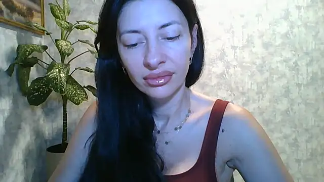 Snapshot of LissaBlossom chatting on July 19, 1:42 am LissaBlossom online show from July 19, 1:42 am