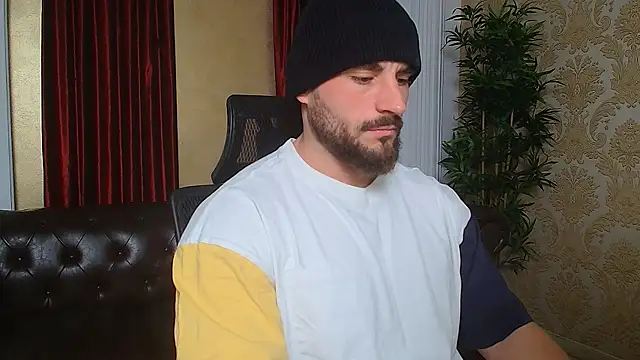 AdamJamesonn online show from March 11, 5:38 am