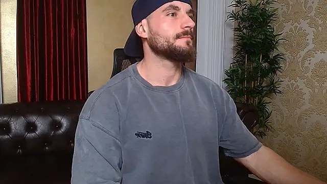 AdamJamesonn online show from March 14, 5:27 am