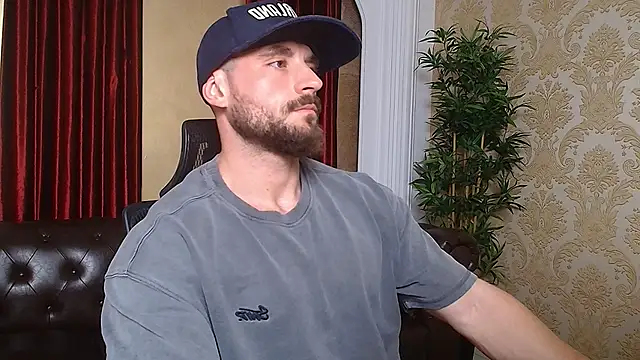 AdamJamesonn online show from March 14, 11:34 am