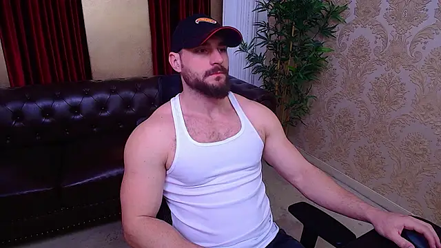 AdamJamesonn online show from February 10, 5:44 am