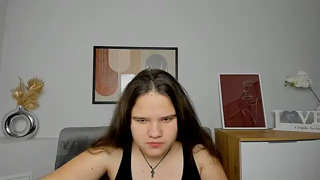 AdeleCruz online show from March 1, 1:07 pm