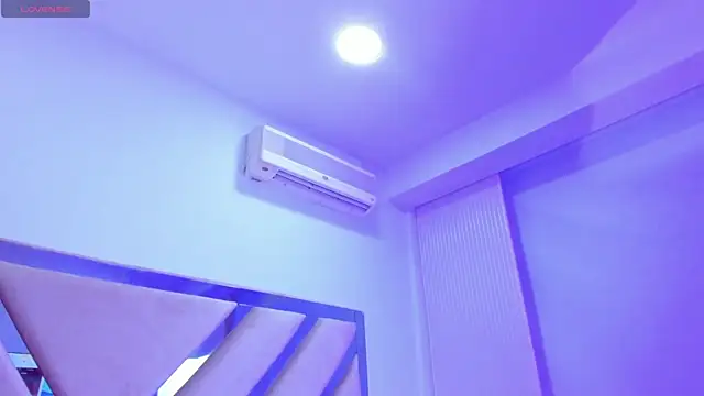 kathy bakerr online show from April 19, 11:31 am